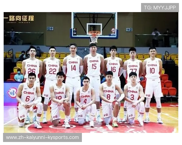 足球防守漏洞剖析与CBA临场调整策略深度解析