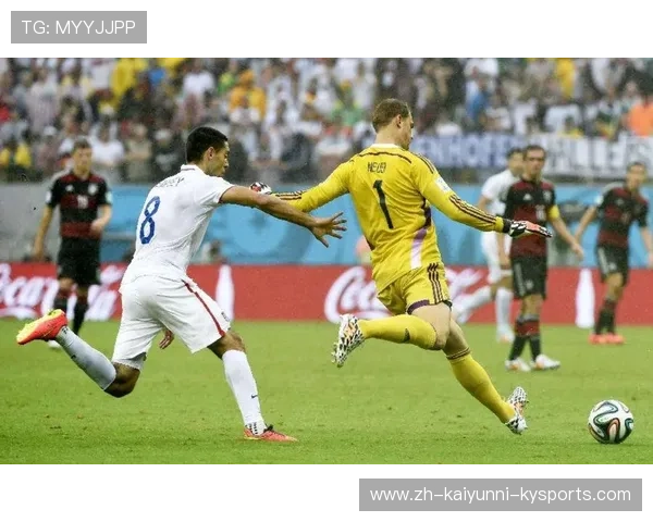 足球比赛中的进攻转换与防守反击的平衡运用